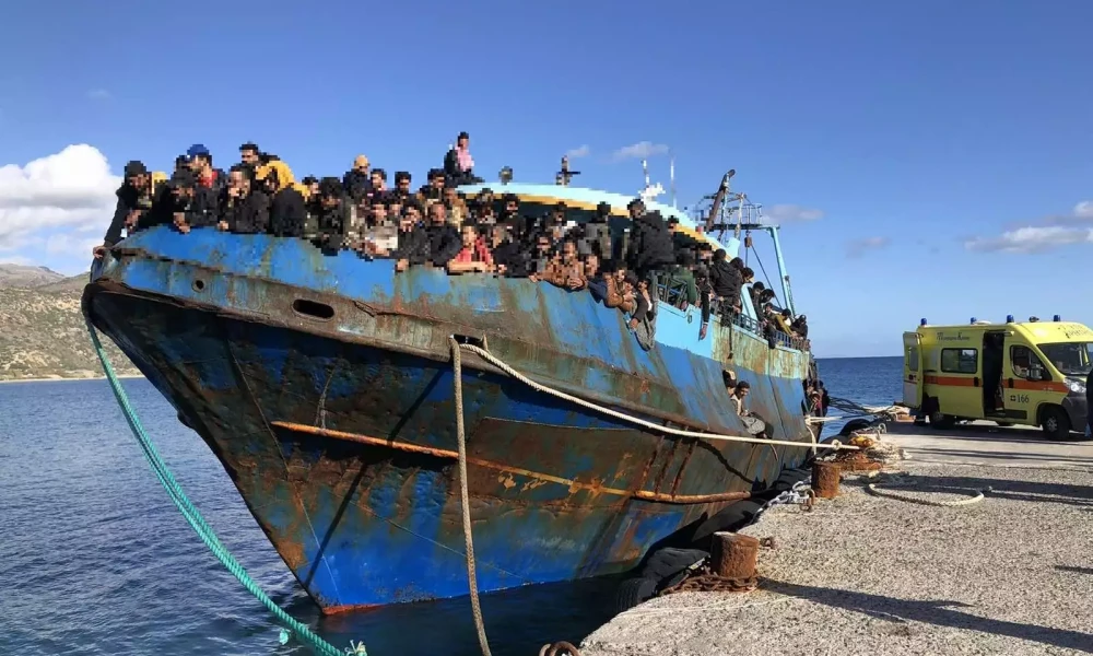 Βρέθηκαν 60 μετανάστες στην Παλαιοχώρα Χανίων- Πρόκειται να μεταφερθούν σε προσωρινό χώρο φιλοξενίας